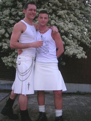 Men in Kilts page. Gay kilts. Kilted man. A celebration of hunky guys